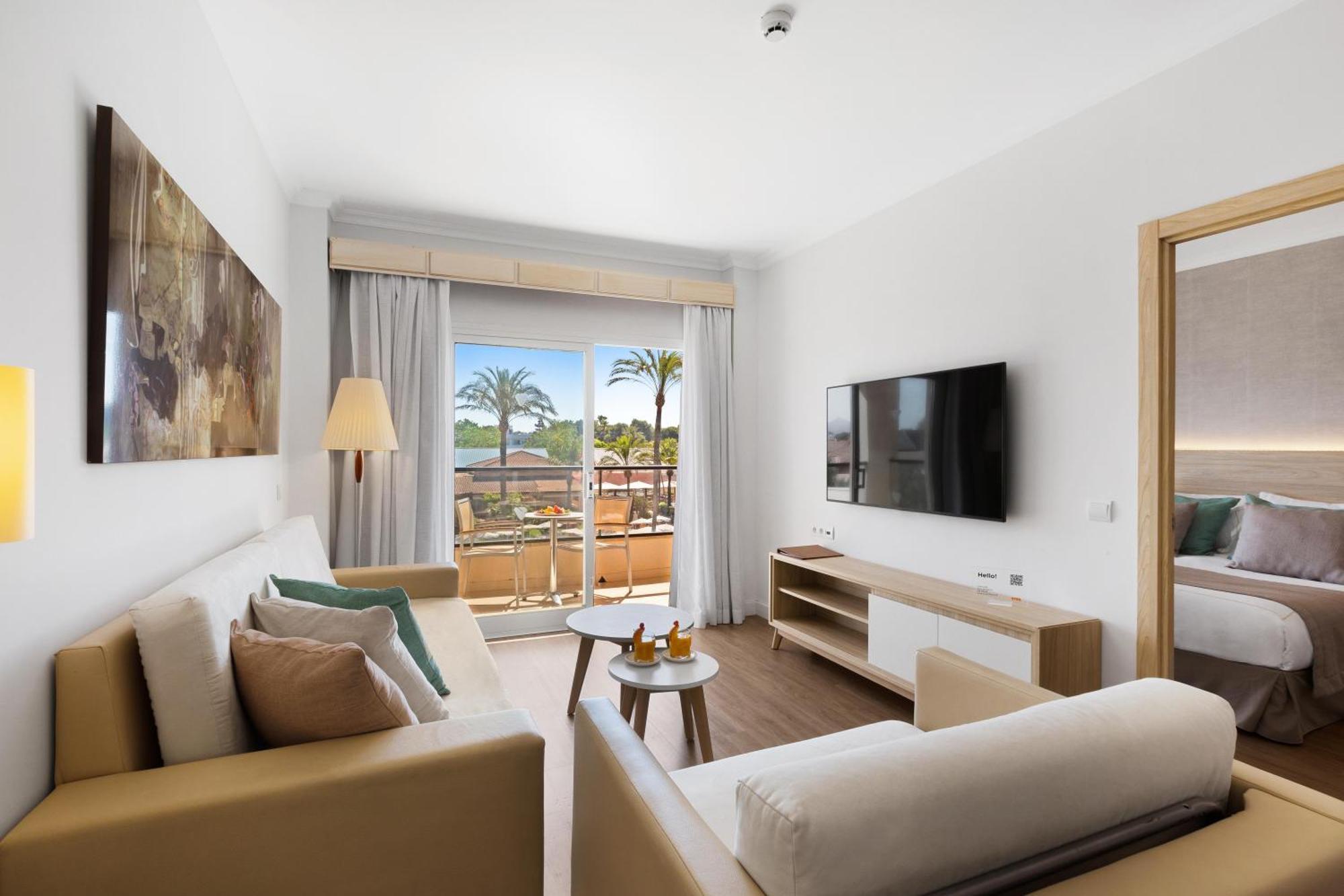 Viva Blue & Spa Playa de Muro  Luaran gambar