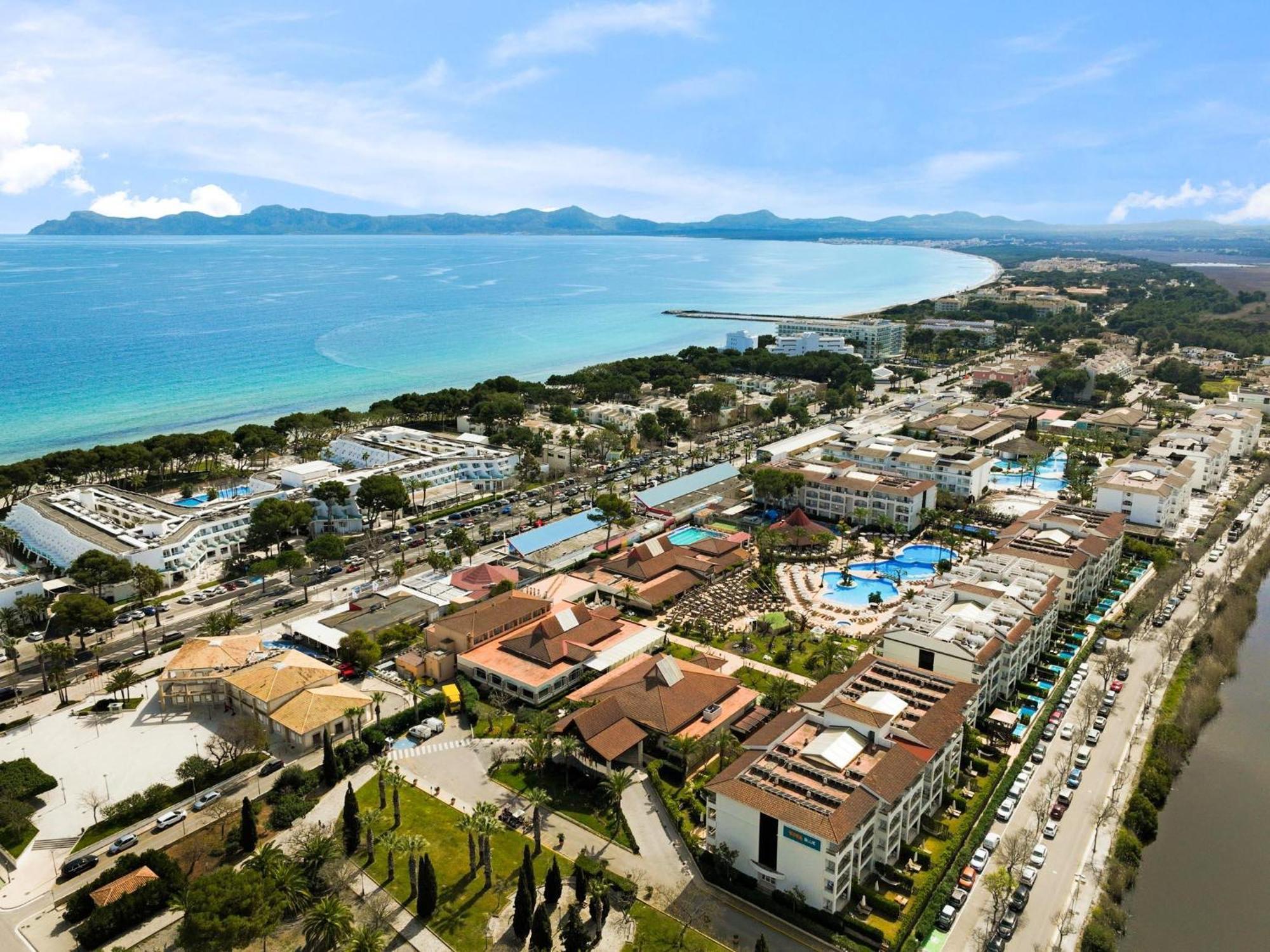 Viva Blue & Spa Playa de Muro  Luaran gambar