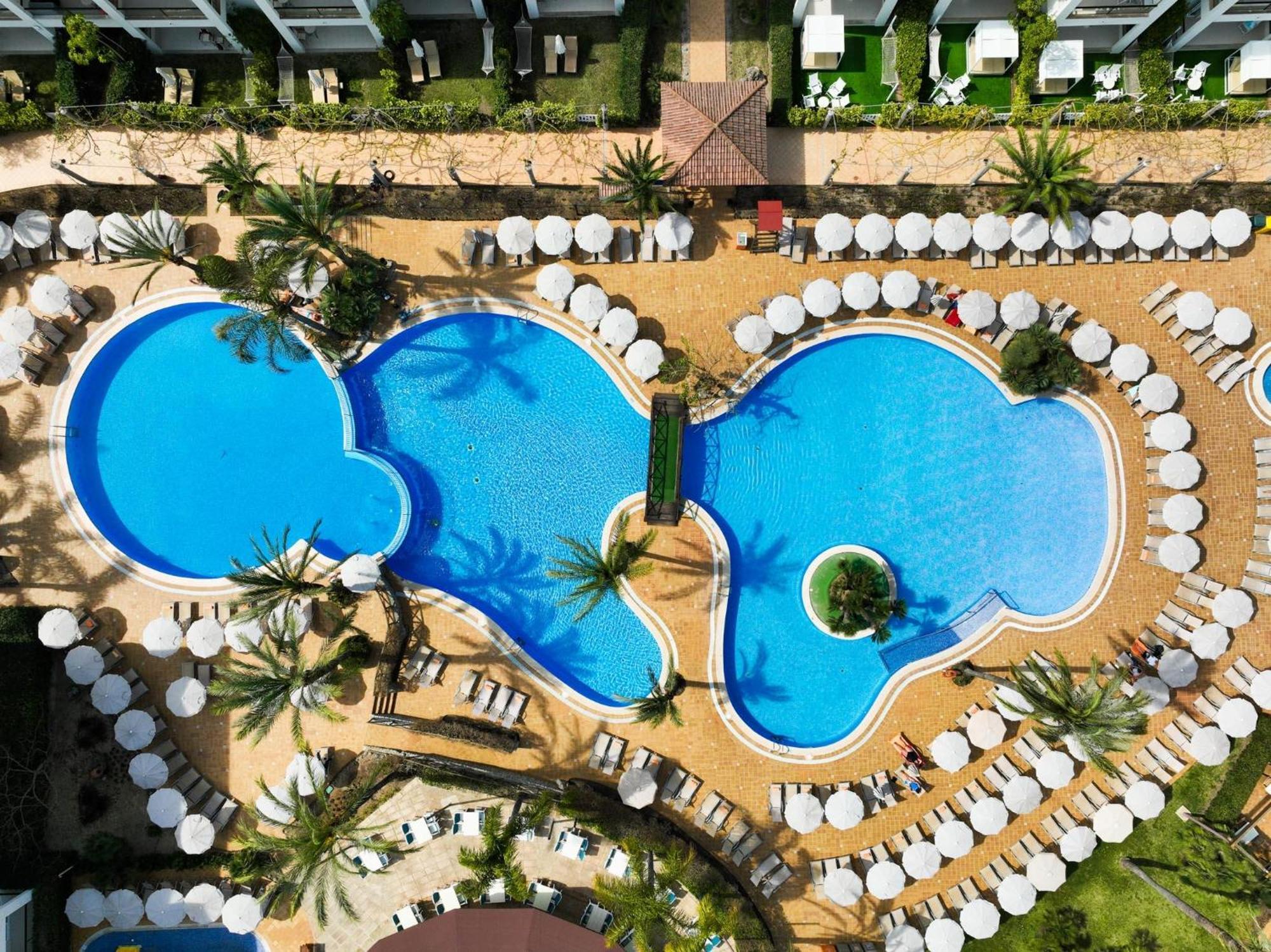 Viva Blue & Spa Playa de Muro  Luaran gambar