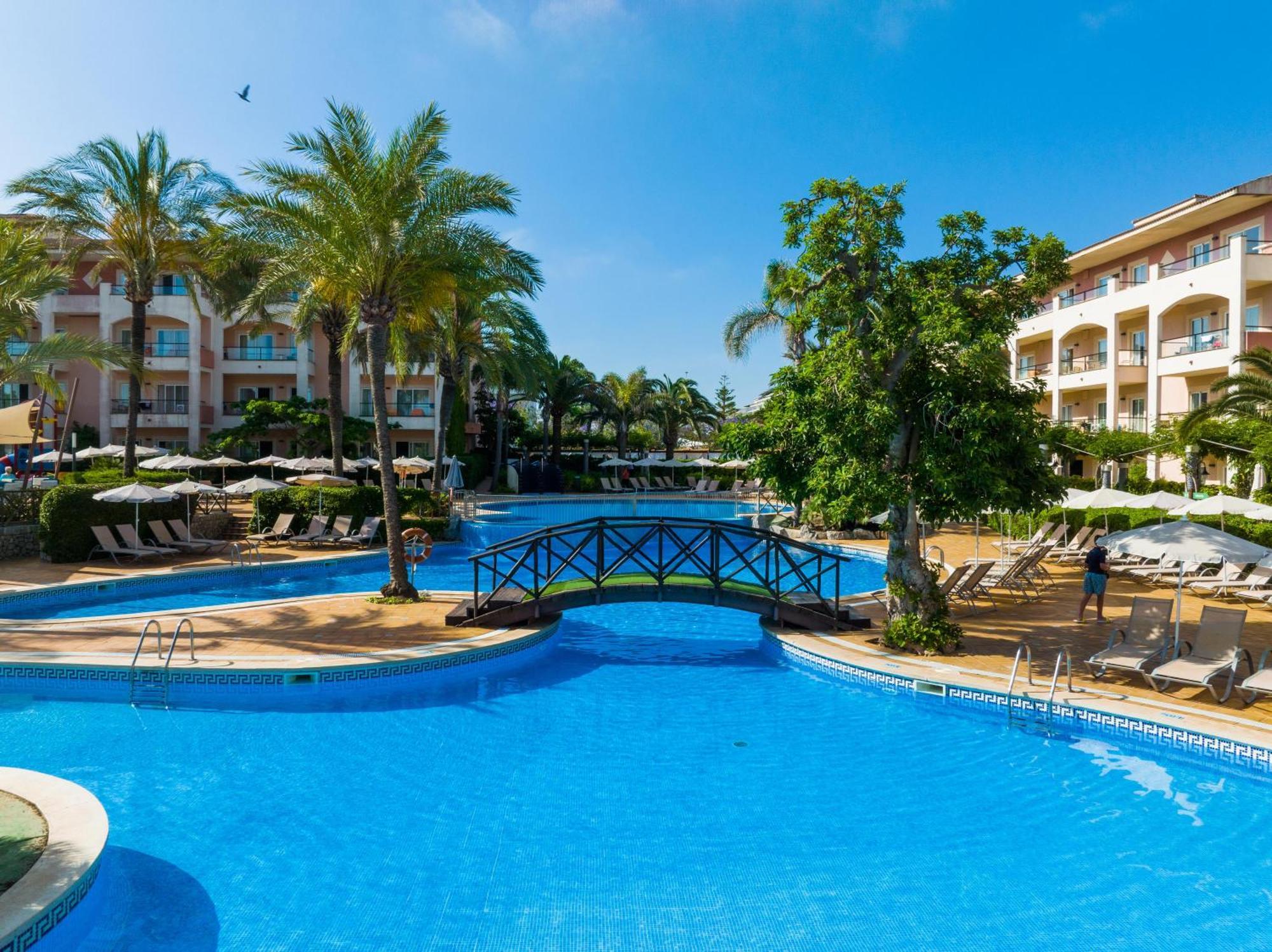 Viva Blue & Spa Playa de Muro  Luaran gambar